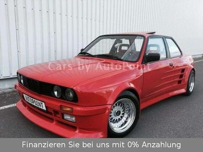 Gebraucht BMW 325 Performance 171 PS (125 kW) 1986 Rot Limousine