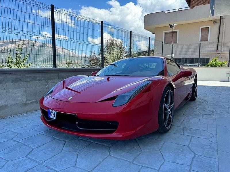 Gebraucht Ferrari 458 570 PS (419 kW) 2010 Rosso corsa Coupé