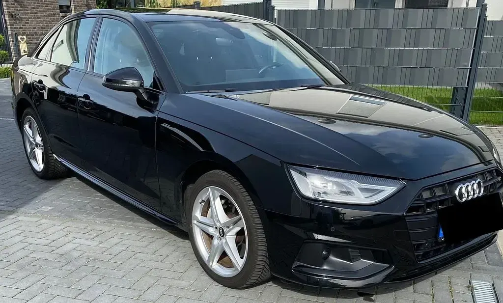 Gebraucht Audi A4 Advanced 204 PS (150 kW) 2021 Schwarz Limousine