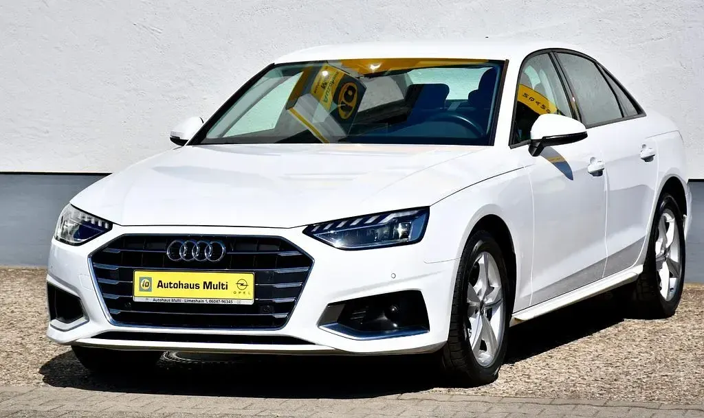 Gebraucht Audi A4 Ambiente 204 PS (150 kW) 2020 Ibisweiss Limousine