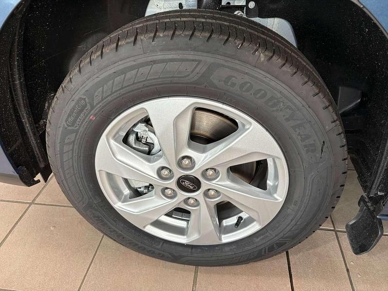 Neu Ford Transit Custom Trend 136 PS (100 kW) 2025 Chromablau metallic Kombi