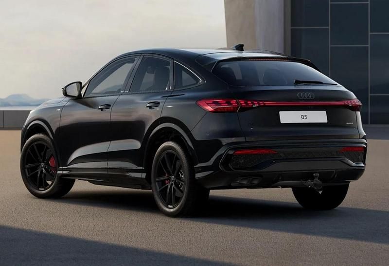 Neu Audi Q5 Sportback S-Line 204 PS (150 kW) 2026 Mythosschwarz metallic SUV
