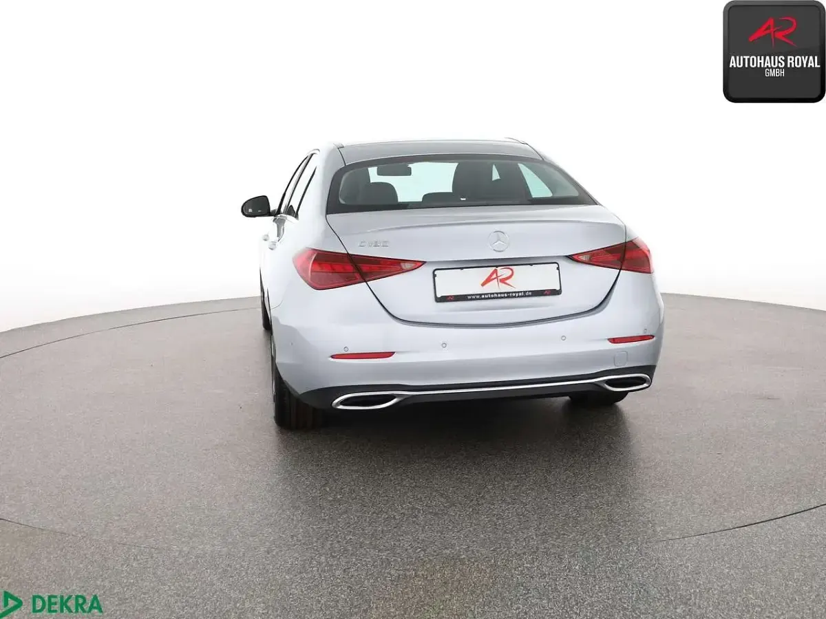 Neu Mercedes C180 Avantgarde 170 PS (125 kW) 2026 Silber Limousine