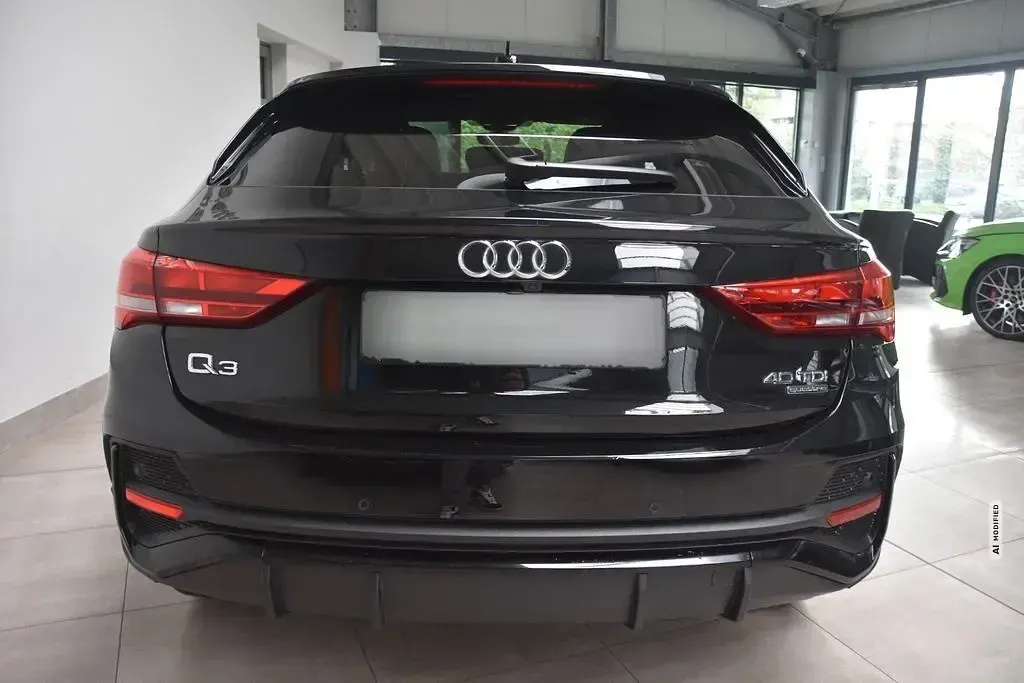 Gebraucht Audi Q3 Sportback S-Line 200 PS (147 kW) 2022 Schwarz metallic SUV