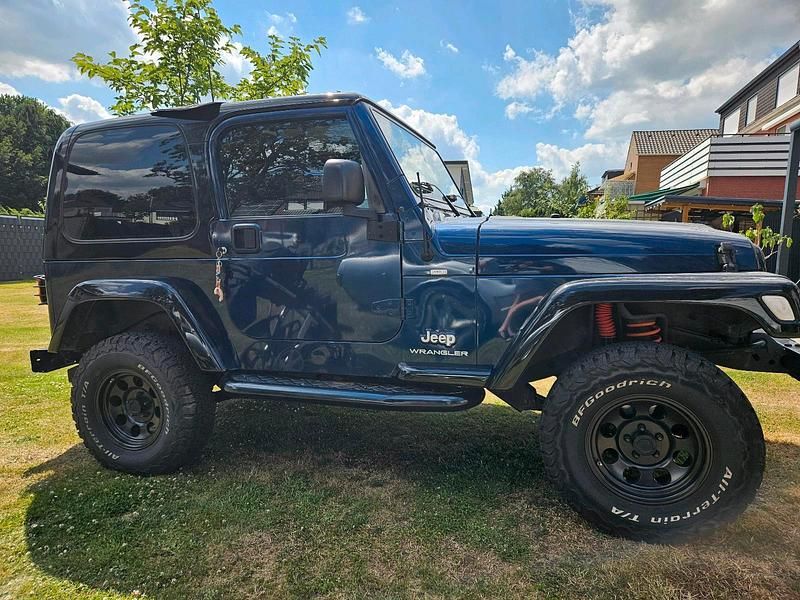 Blau Gebraucht 2003 Jeep Wrangler SUV | 14.000 € (Guter Preis) - Bild 1/1