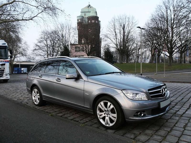 Gebraucht Mercedes C280 Elegance 231 PS (169 kW) 2008 Silber Kombi