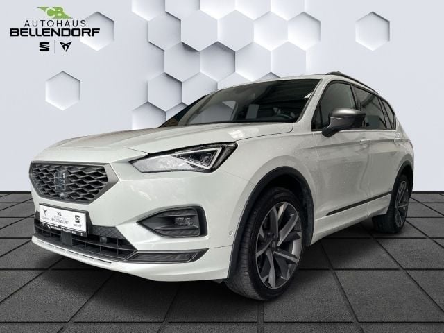 Weiss Gebraucht 2021 Seat Tarraco 4Drive SUV | 35.470 € (Etwas zu teuer) - Bild 1/4