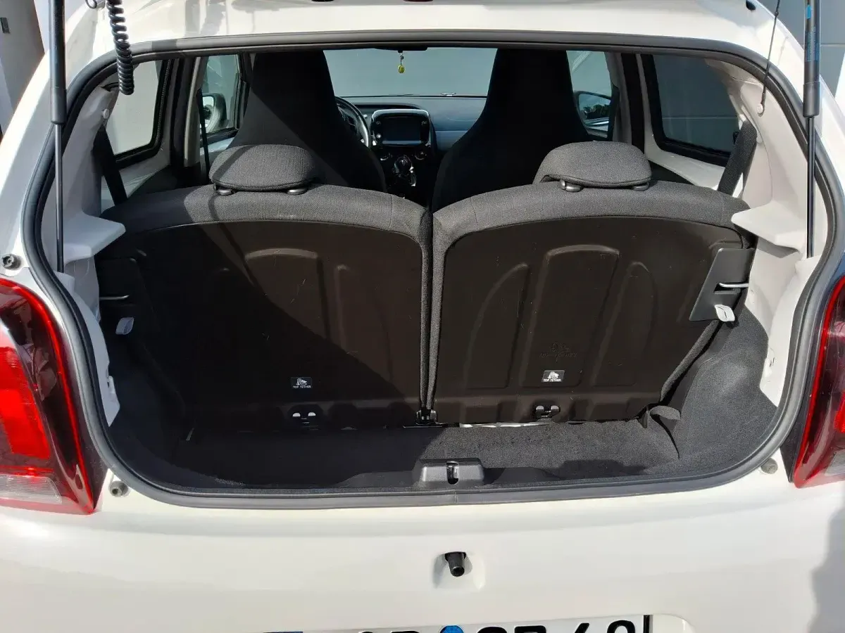 Gebraucht Peugeot 108 Style 72 PS (52 kW) 2018 Weiß Kleinwagen
