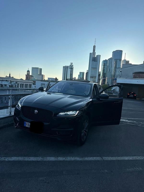 Gebraucht Jaguar F-Pace 300 PS (220 kW) 2020 Schwarz SUV