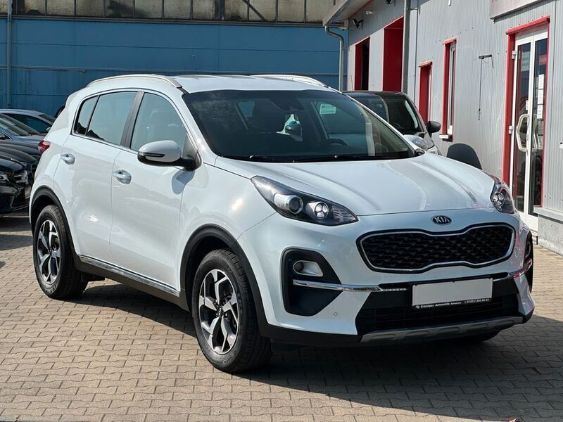 Weiß Gebraucht 2021 Kia Sportage SUV | 18.995 € - Bild 1/4