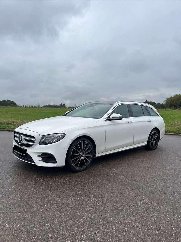 Gebraucht Mercedes E350 258 PS (189 kW) 2018 Weiß Kombi