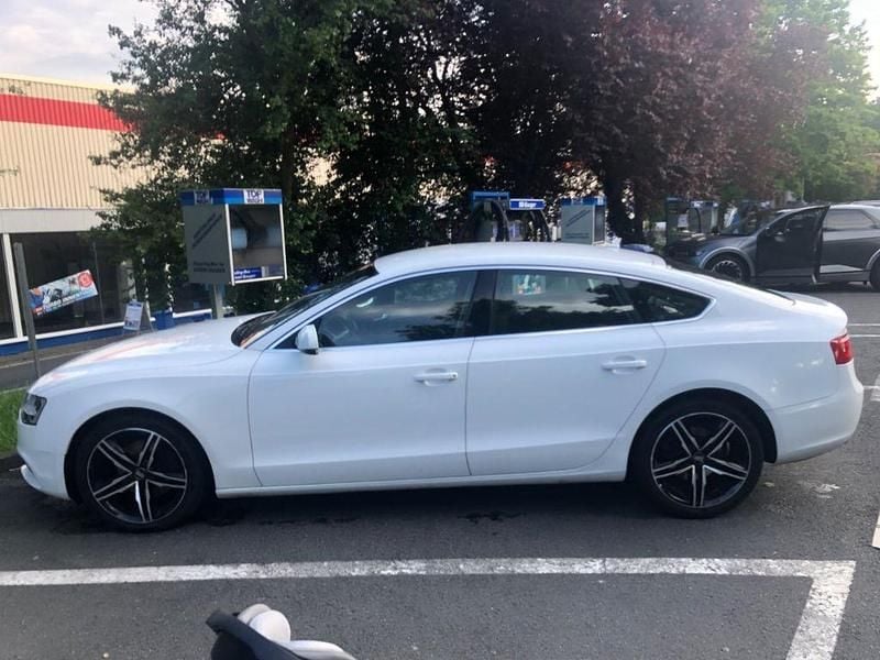 Weiß Gebraucht 2016 Audi A5 Limousine | 10.000 € (Superpreis) - Bild 1/4
