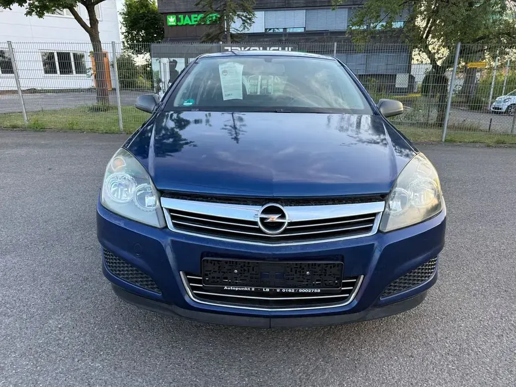 Gebraucht Opel Astra Basis 116 PS (85 kW) 2009 Blau Limousine