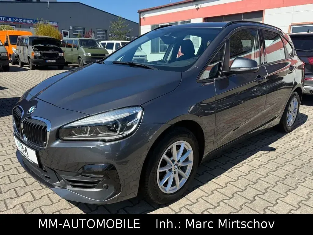 Gebraucht BMW 218 Performance 150 PS (110 kW) 2019 Mineralgrau Van / Kleinbus