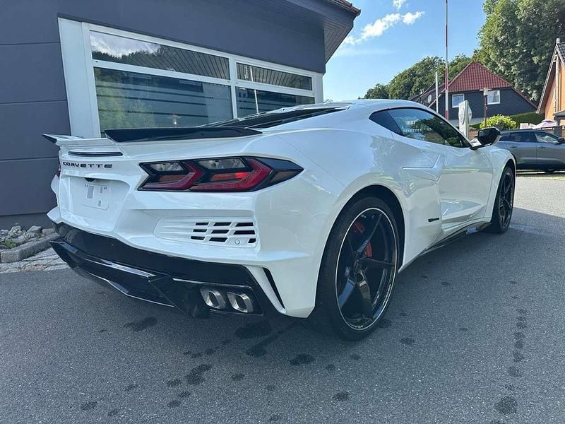 Nowe Corvette C8 644 KM (473 kW) 2025 Biały Coupe
