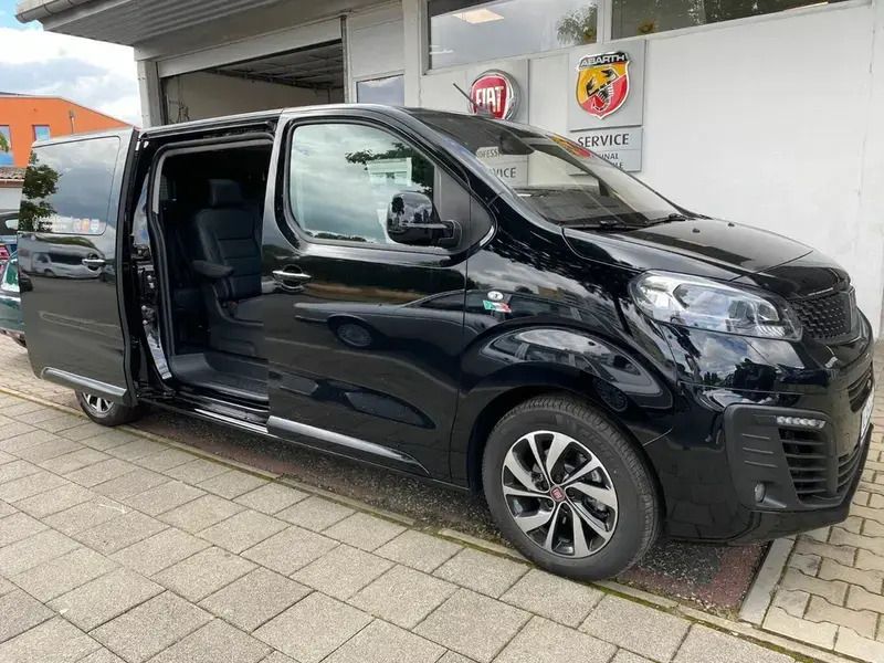 Perl schwarz metallic Gebraucht 2022 Fiat E-Ulysse Van / Kleinbus | 47.990 € (Superpreis) - Bild 1/4