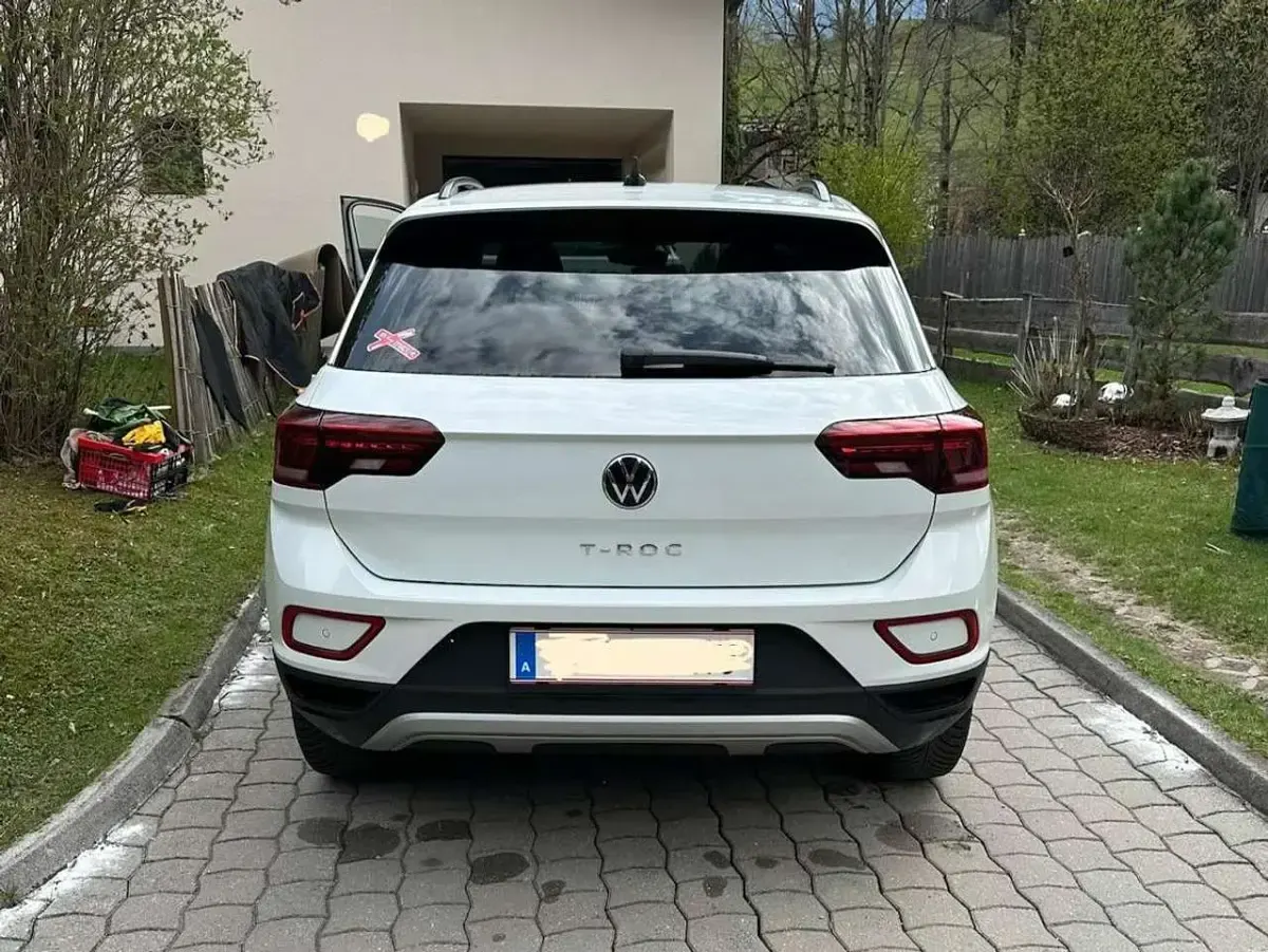 Gebraucht VW T-Roc Life 110 PS (80 kW) 2022 Weiß SUV