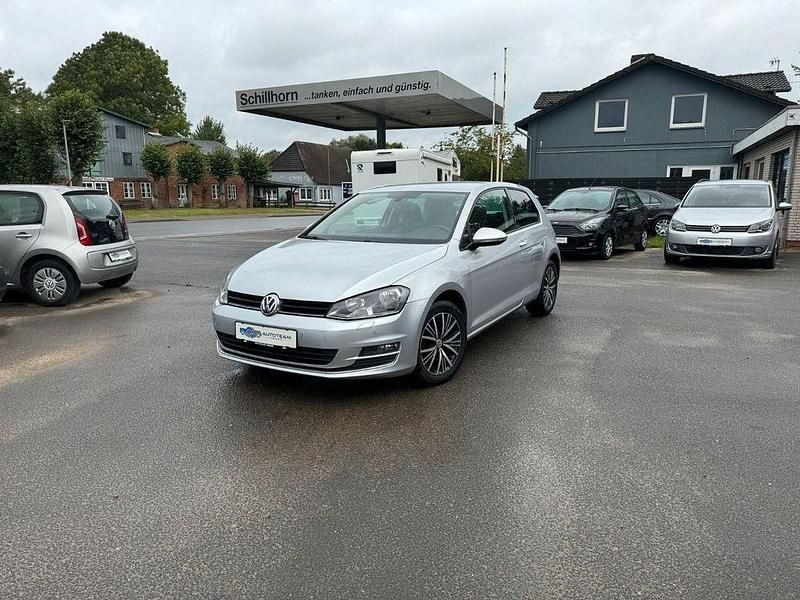 Silber Gebraucht 2016 VW Golf VII Allstar Limousine | 8.799 € (Fairer Preis) - Bild 1/4