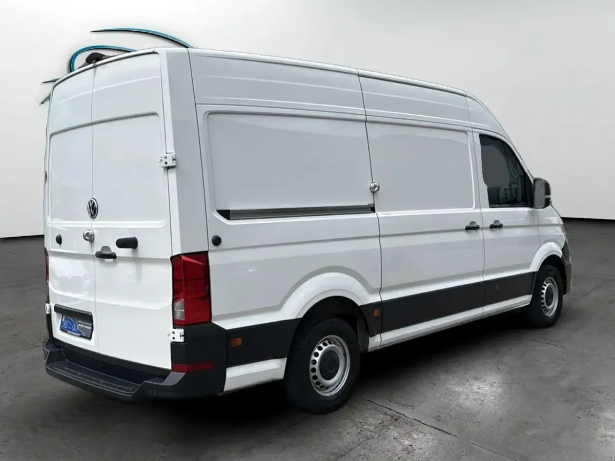 Gebraucht VW Crafter 136 PS (100 kW) 2022 Candyweiss Van