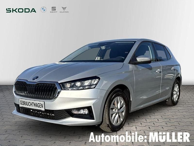 Silber Gebraucht 2025 Skoda Fabia Selection Limousine | 19.290 € (Fairer Preis) - Bild 1/4