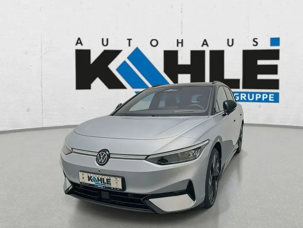Neu VW ID.7 Pro 210 kW (286 PS) 2026 Silber Kombi