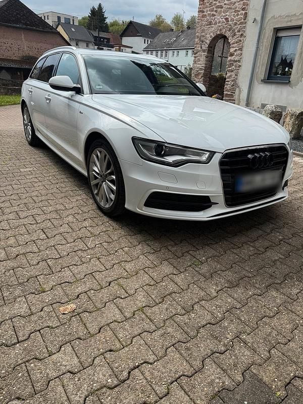 Gebraucht Audi A6 S-Line 204 PS (150 kW) 2014 Weiß Kombi