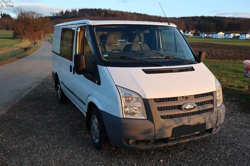 Weiß Gebraucht 2010 Ford Transit Kombi | 4.350 € (Guter Preis) - Bild 1/4