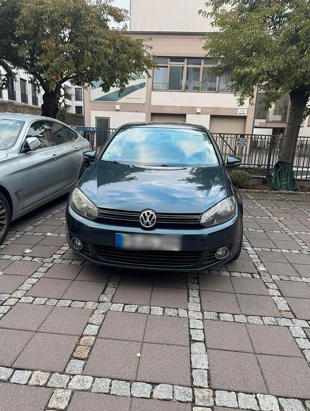 Blau Gebraucht 2010 VW Golf VI Kleinwagen | 4.100 € (Fairer Preis) - Bild 1/4