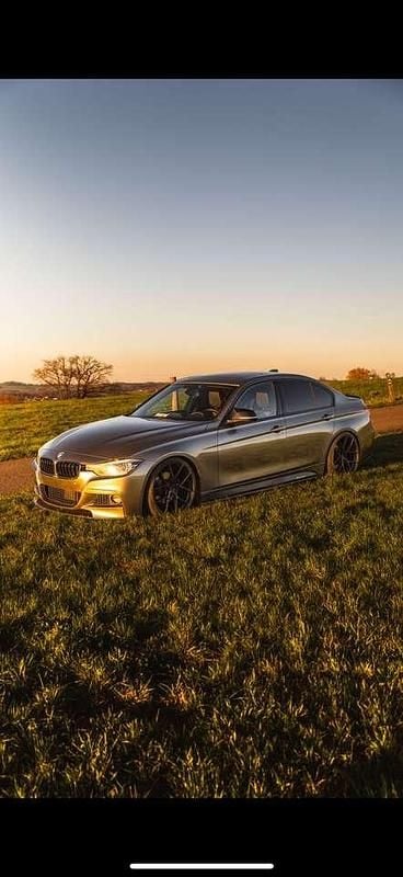 Gebraucht BMW 330 M Sport 252 PS (185 kW) 2017 Limousine