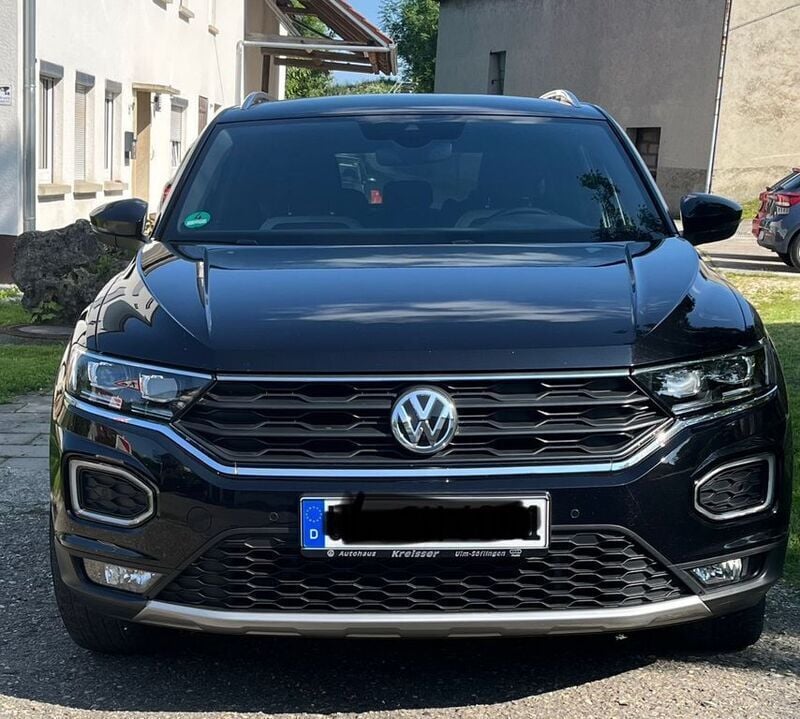 Schwarz Gebraucht 2017 VW T-Roc Sport SUV | 19.200 € (Guter Preis) - Bild 1/4