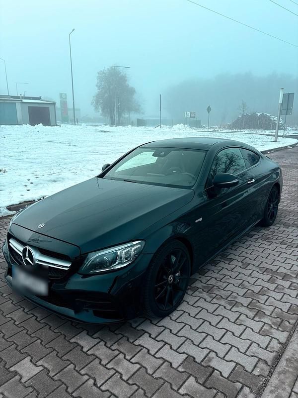 Schwarz Gebraucht 2018 Mercedes C43 AMG AMG Coupé | 35.500 € (Fairer Preis) - Bild 1/4