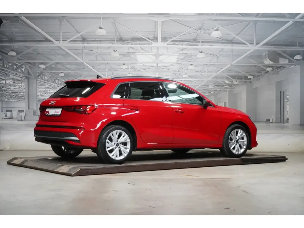 Usata Audi A3 Sportback e-tron Advanced Plus 204 CV (150 kW) 2025 Rosso Utilitaria