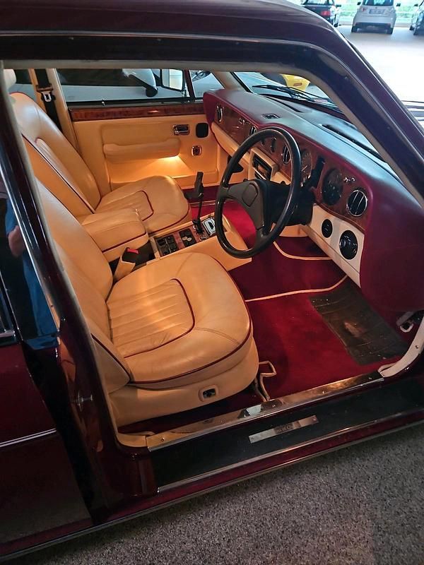 Gebraucht Rolls Royce Silver Shadow 1991 Rot Limousine