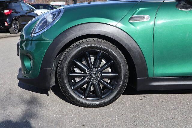 Gebraucht Mini ONE 102 PS (75 kW) 2020 Grün Kleinwagen