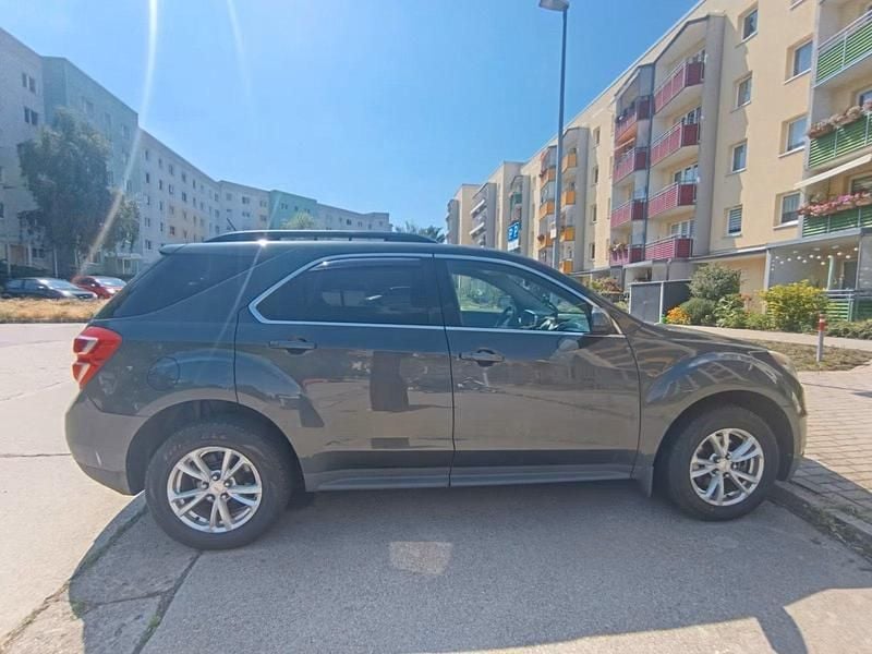 Grau Gebraucht 2017 Chevrolet Equinox SUV | 9.300 € - Bild 1/4