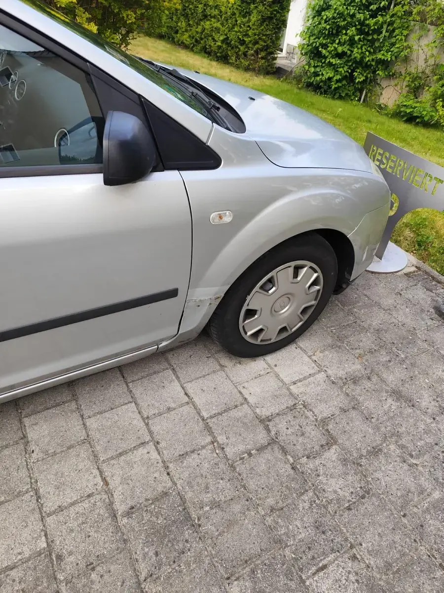 Gebraucht Ford Focus 125 PS (91 kW) 2006 Grau Limousine
