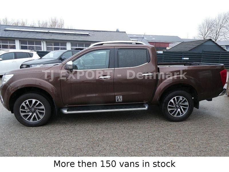Gebraucht Nissan Navara Tekna 190 PS (139 kW) 2016 Braun Abholung