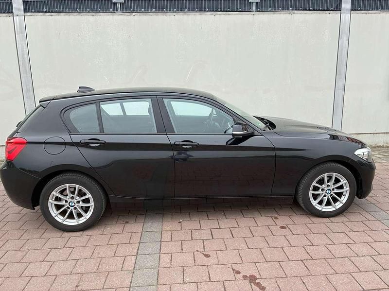 Gebraucht BMW 118 Urban Line 150 PS (110 kW) 2018 Schwarz Kleinwagen