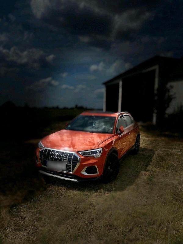 Gebraucht Audi Q3 S-Line 150 PS (110 kW) 2011 Orange SUV