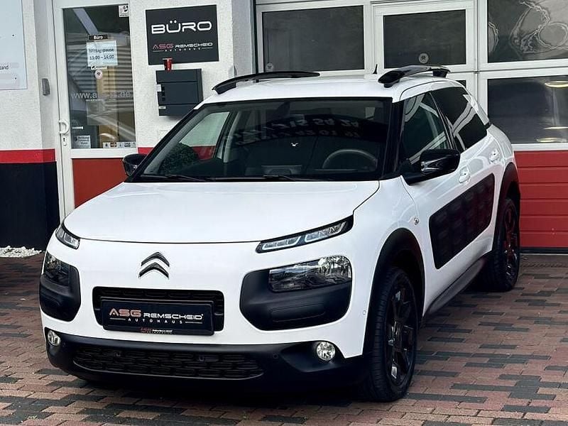 Weiss Gebraucht 2015 Citroën C4 SUV | 6.800 € (Fairer Preis) - Bild 1/4