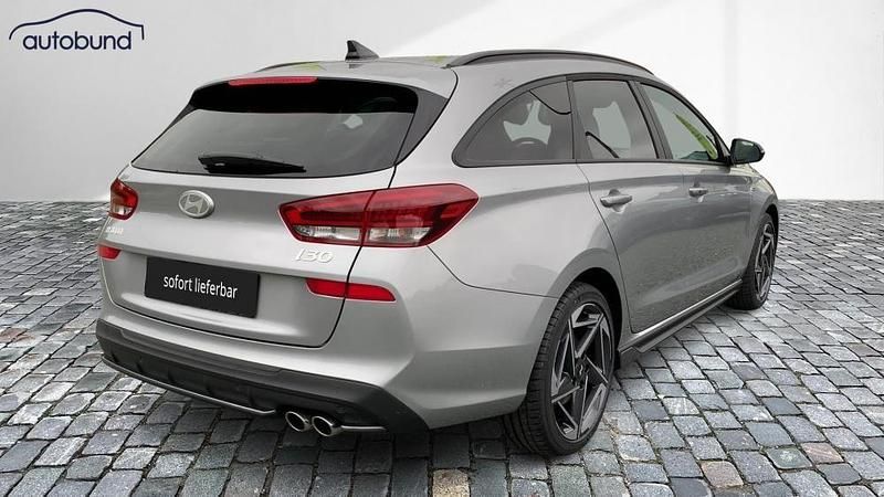 Neu Hyundai i30 N Line 140 PS (102 kW) 2025 Shimmeringsilver Kombi