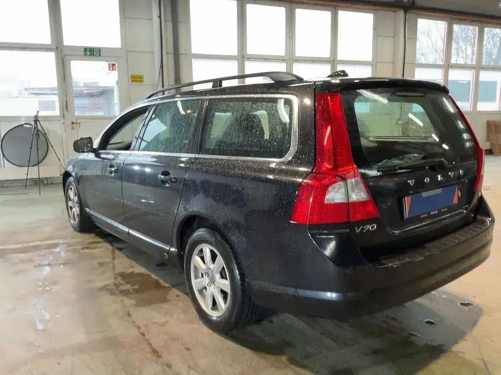 Gebraucht Volvo V70 Pro 179 PS (131 kW) 2012 Schwarz Kombi