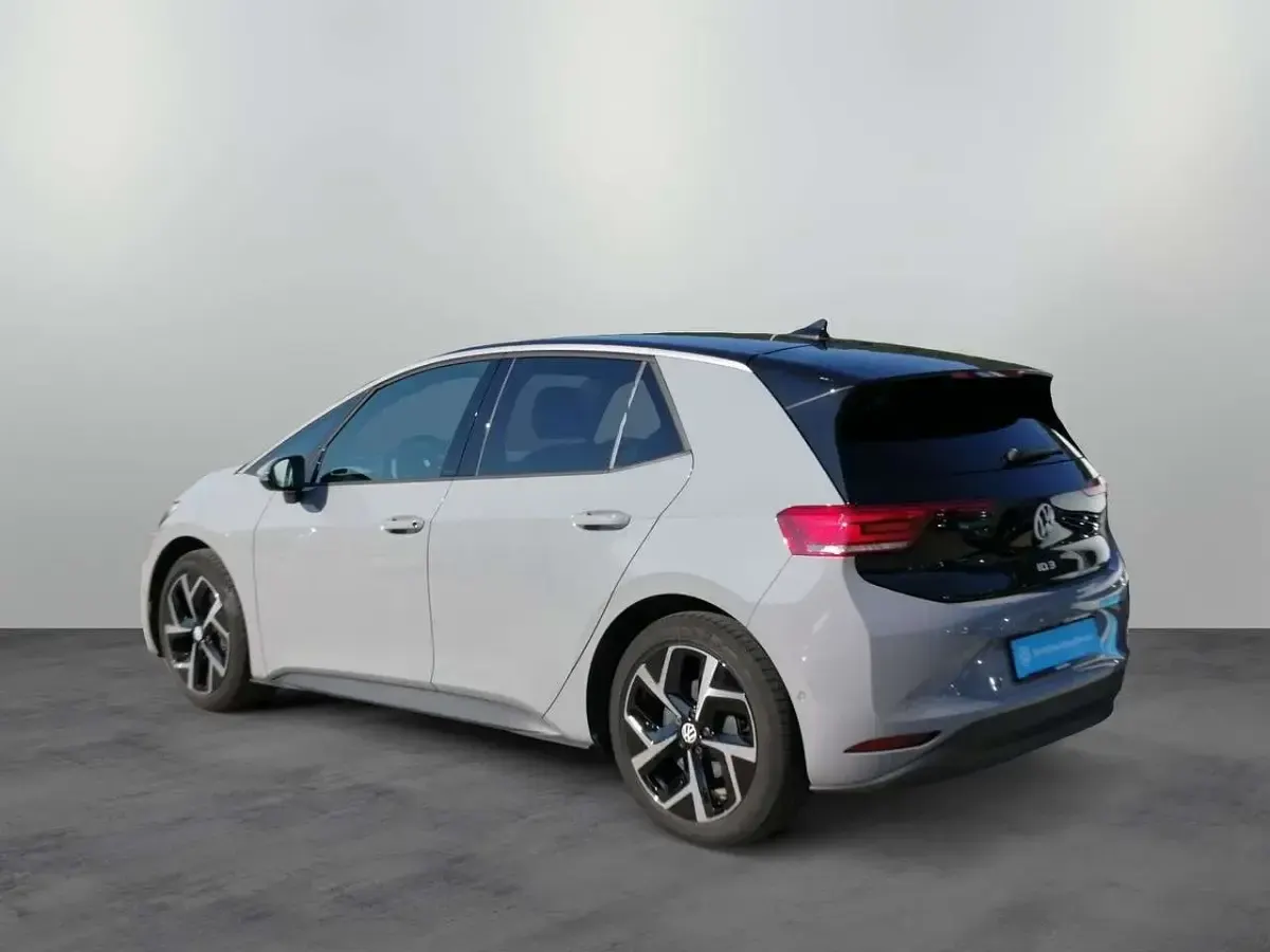 Gebraucht VW ID.3 Pro 150 kW (204 PS) 2024 Mondsteingrau Kleinwagen