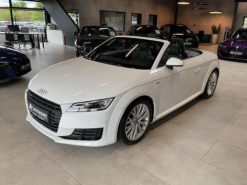 Weiß Gebraucht 2018 Audi TT Roadster S-Line Cabrio | 29.980 € (Guter Preis) - Bild 1/4