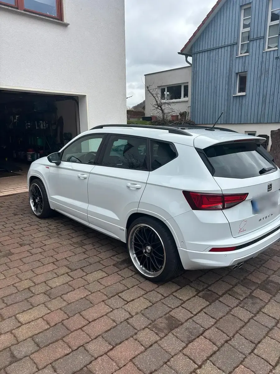 Gebraucht Seat Ateca 140 PS (102 kW) 2018 Weiß SUV