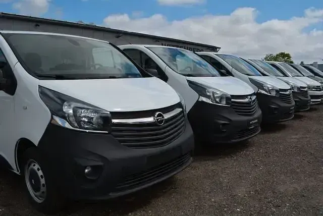 Gebraucht Opel Vivaro 121 PS (88 kW) 2017 Andere Van / Kleinbus