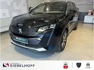 Gebraucht Peugeot 5008 136 PS (100 kW) 2024 Schwarz (perlanera schwarz) SUV