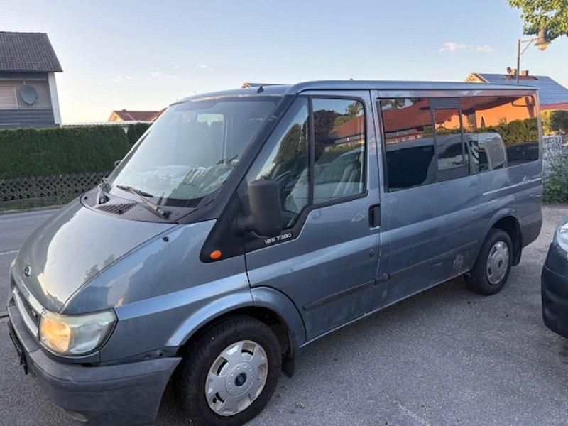 Grau Gebraucht 2005 Ford Transit Van / Kleinbus | 2.250 € (Superpreis) - Bild 1/4
