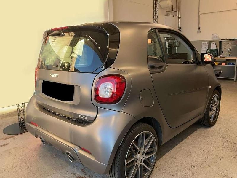 Gebraucht Smart ForTwo Coupé Brabus 109 PS (80 kW) 2017 Mountain grey magno Kleinwagen