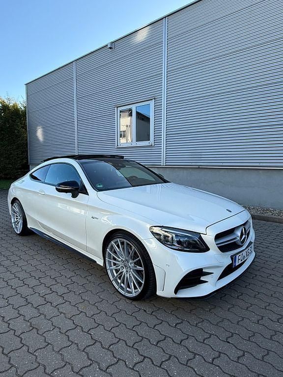 Weiß Gebraucht 2020 Mercedes C43 AMG AMG | 48.500 € (Fairer Preis) - Bild 1/4